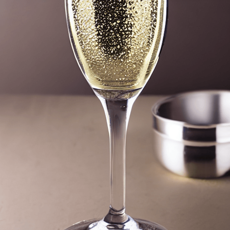 Dwellinger---Keontai-Champagne-Glass