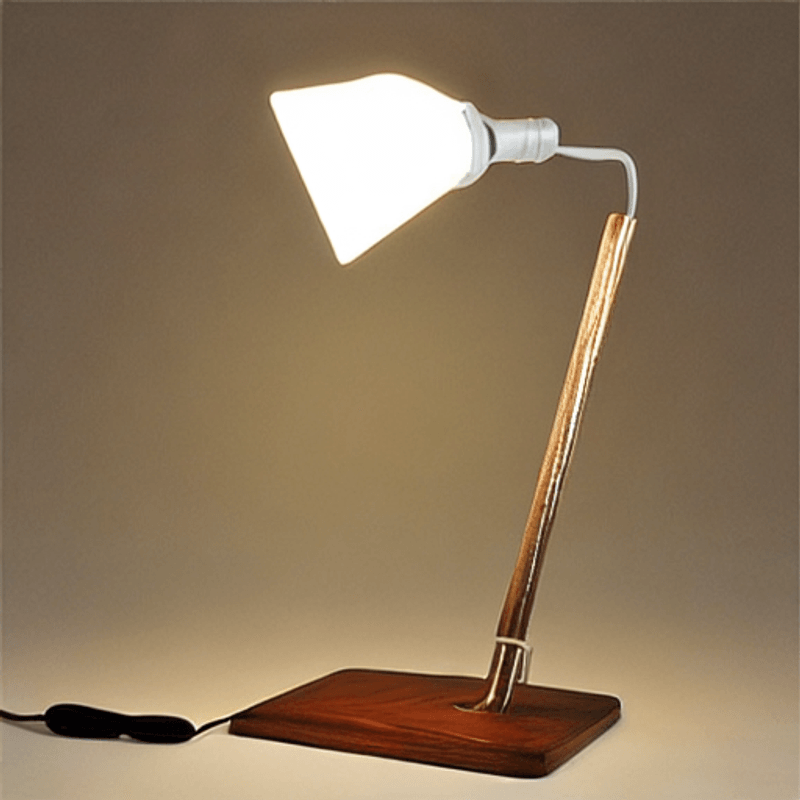 Decorationus---Mcallister-Desk-Lamp
