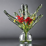 Mattresio---Banner-Bud-Vase