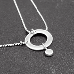Stylinger---Nyveah-Necklace