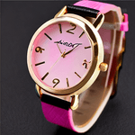 Modcast---Yaretzi-Analog-Luxury-Watch